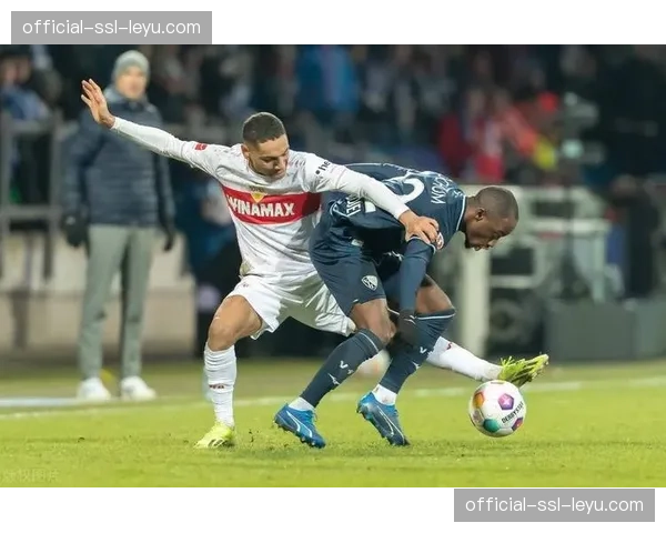 专家预测:对阵斯图加特,莱比锡或将尝试更多长传直接寻找纵深 专家预测:对阵斯图加特,莱比锡或将尝试更多长传直接寻找纵深